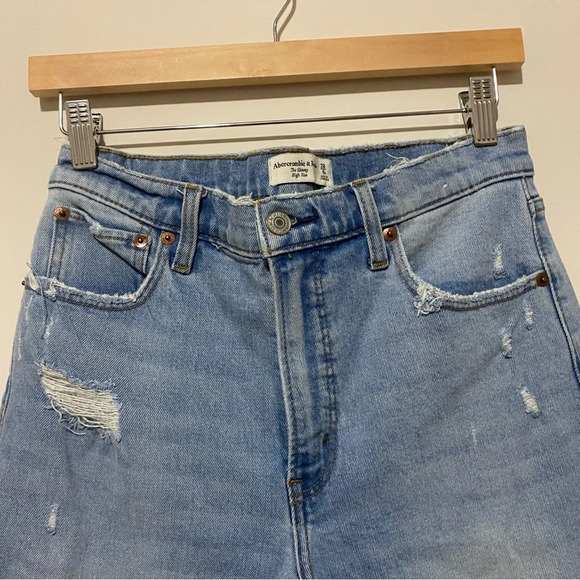 Abercrombie & Fitch The Skinny High Rise Jeans - Picture 2 of 9